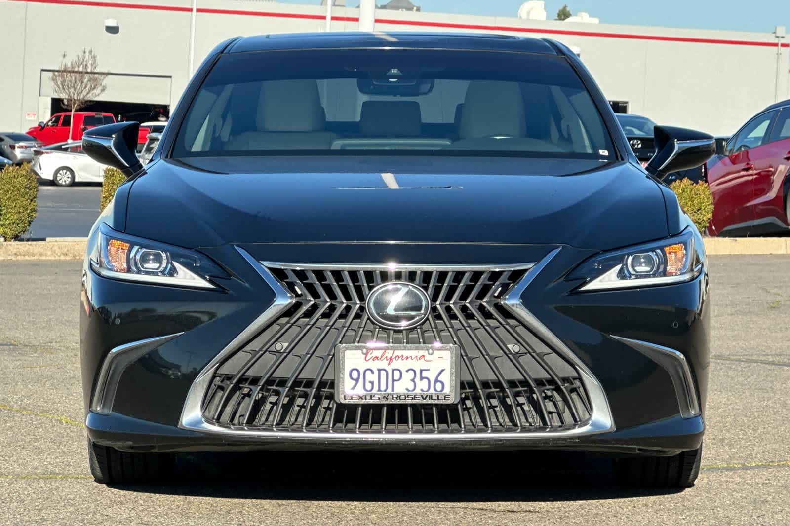 Thumbnail: 2023 Lexus ES - 10