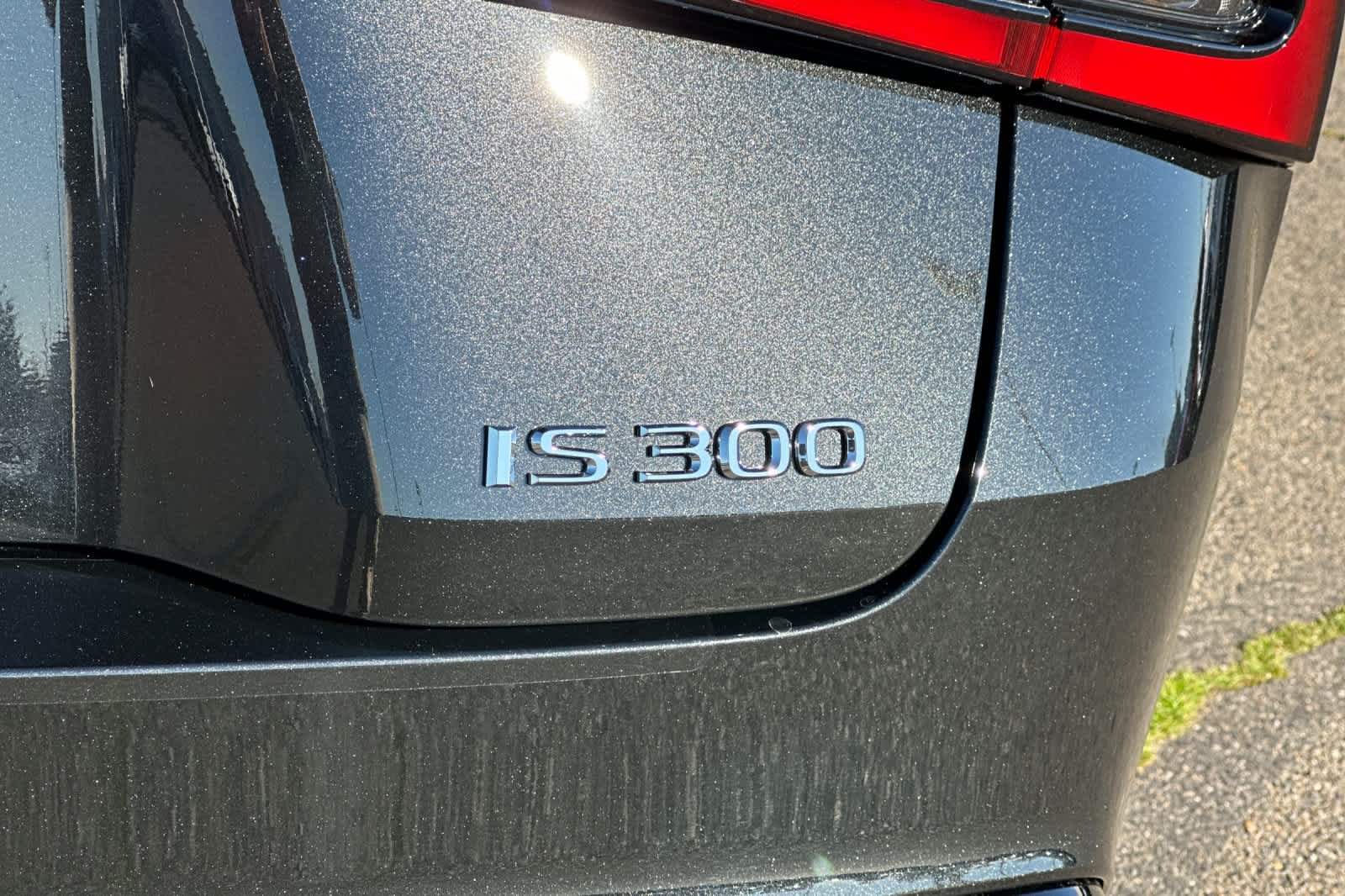 Thumbnail: 2025 Lexus IS - 31