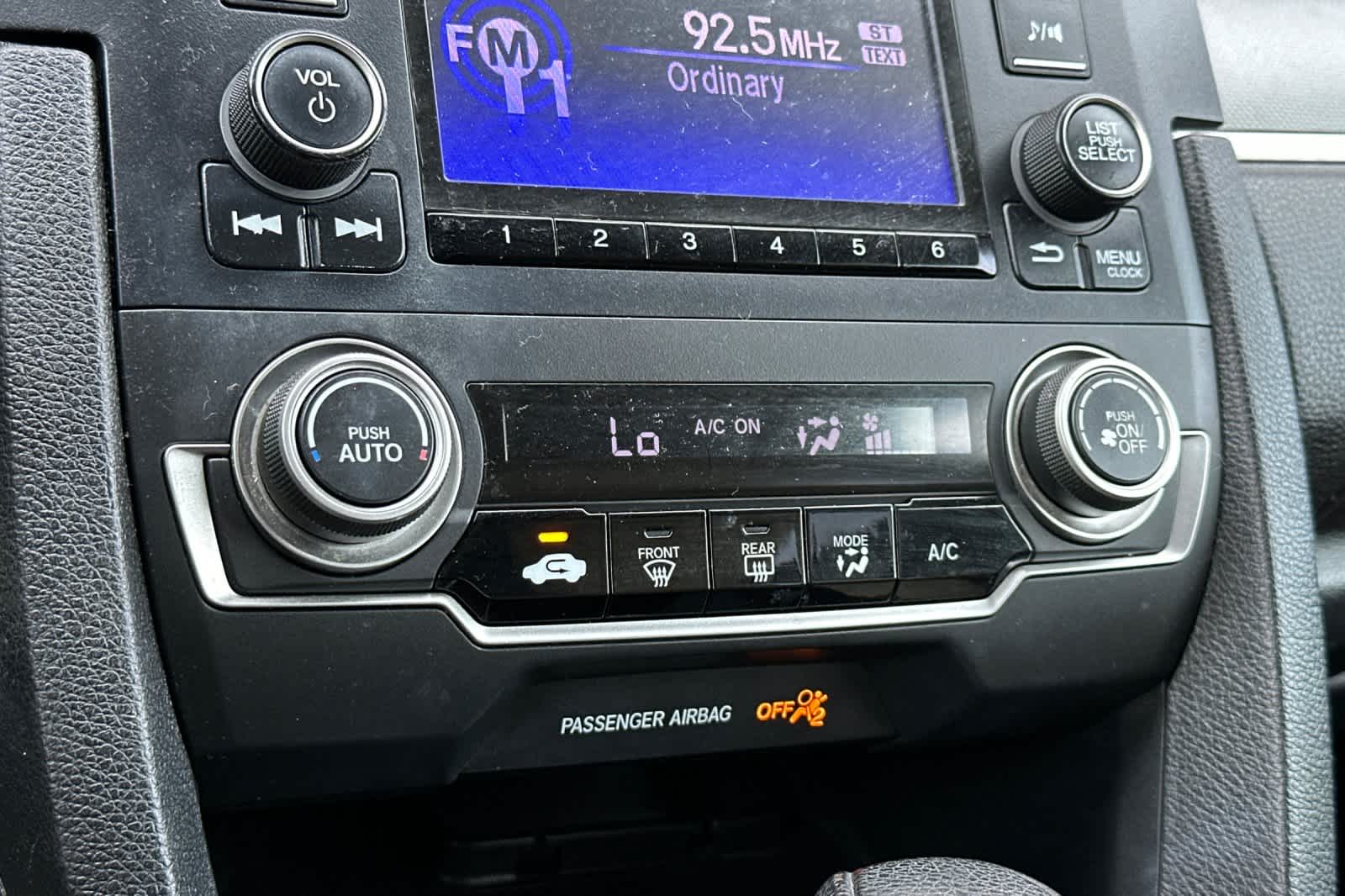 Thumbnail: 2017 Honda Civic - 20