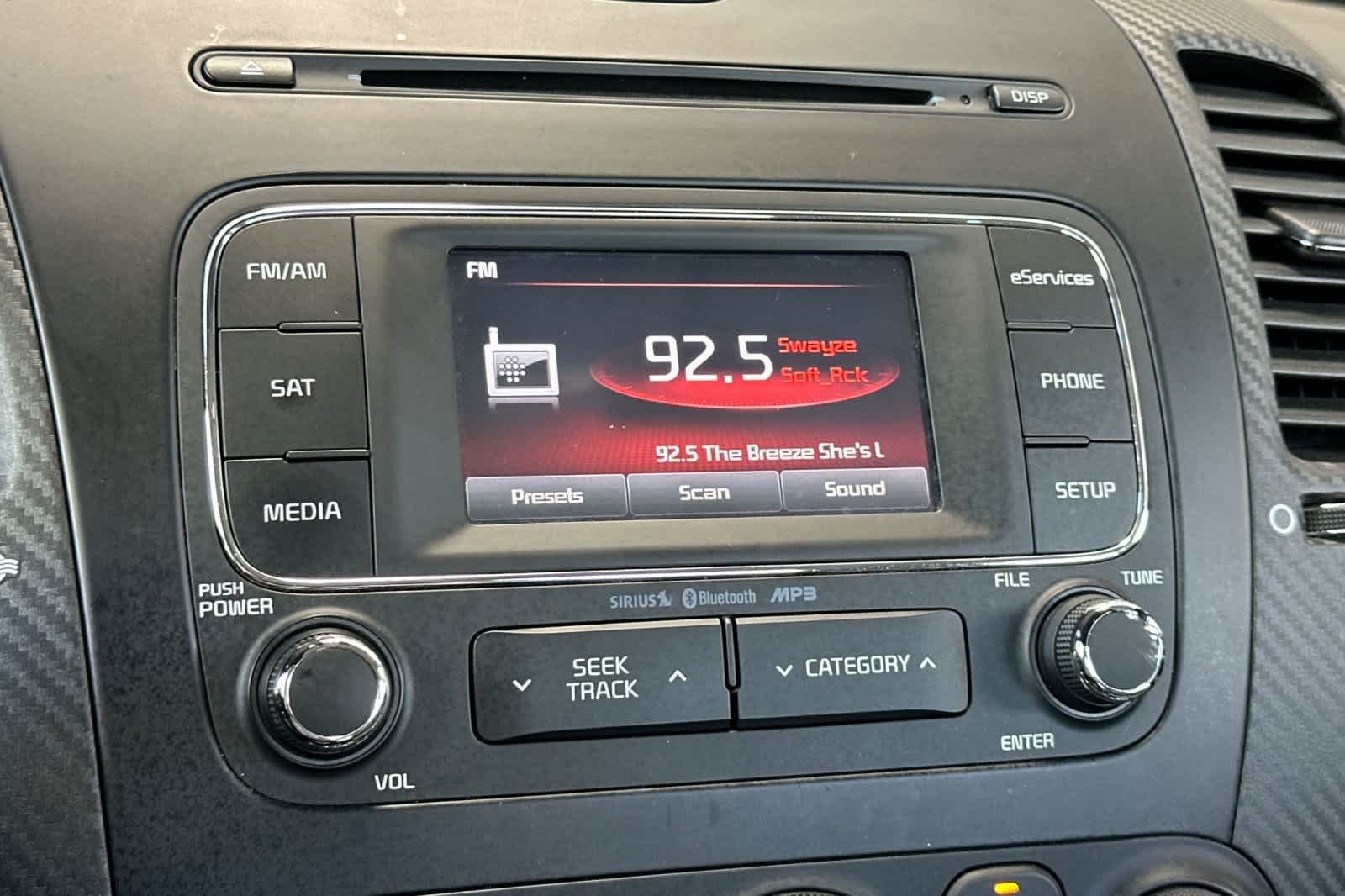 Thumbnail: 2014 Kia Forte - 18