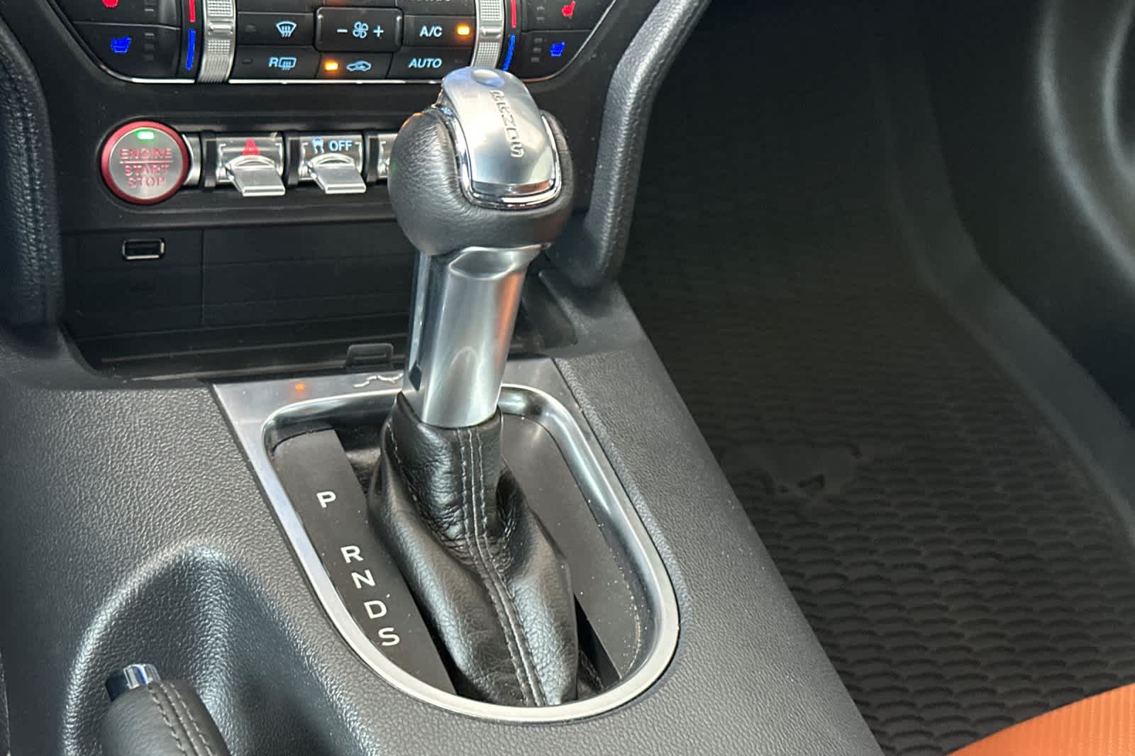 Thumbnail: 2022 Ford Mustang - 20