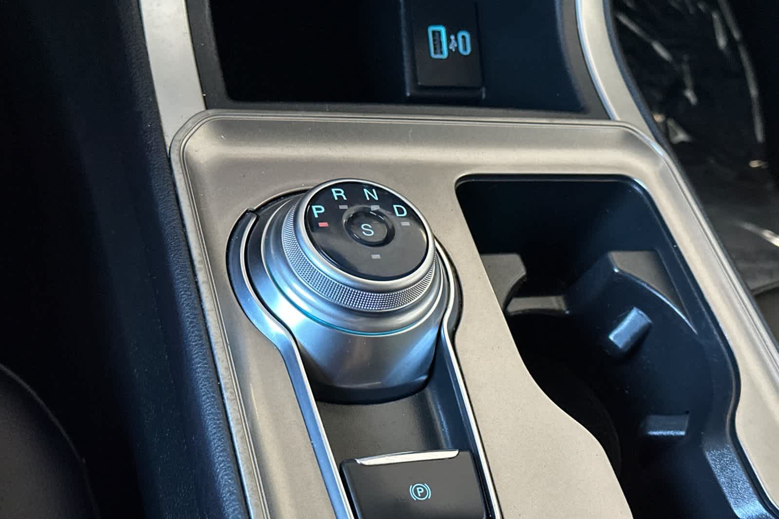 Thumbnail: 2024 Ford Edge - 23