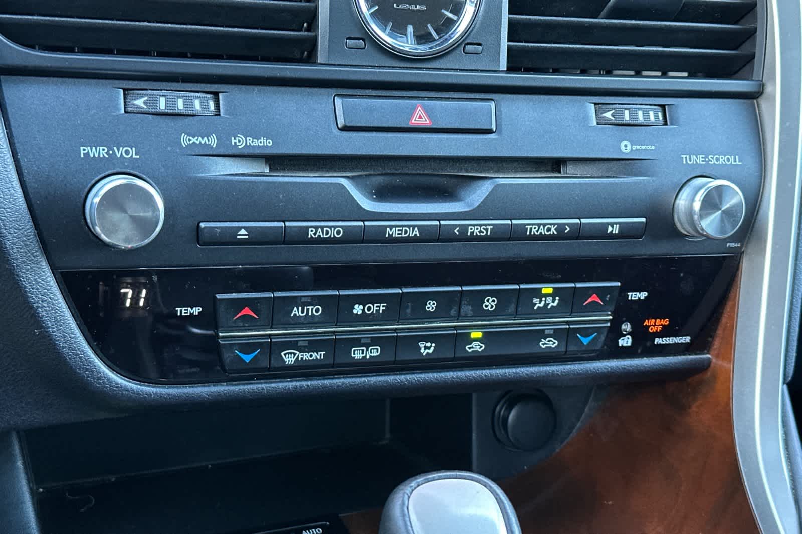 Thumbnail: 2017 Lexus RX - 22