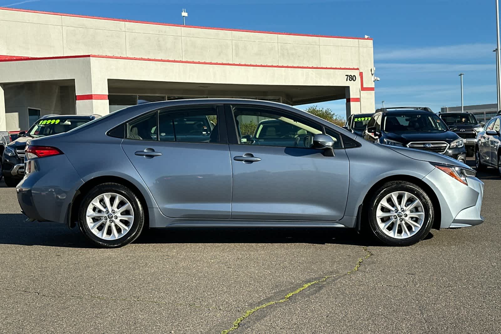 Thumbnail: 2022 Toyota Corolla - 6