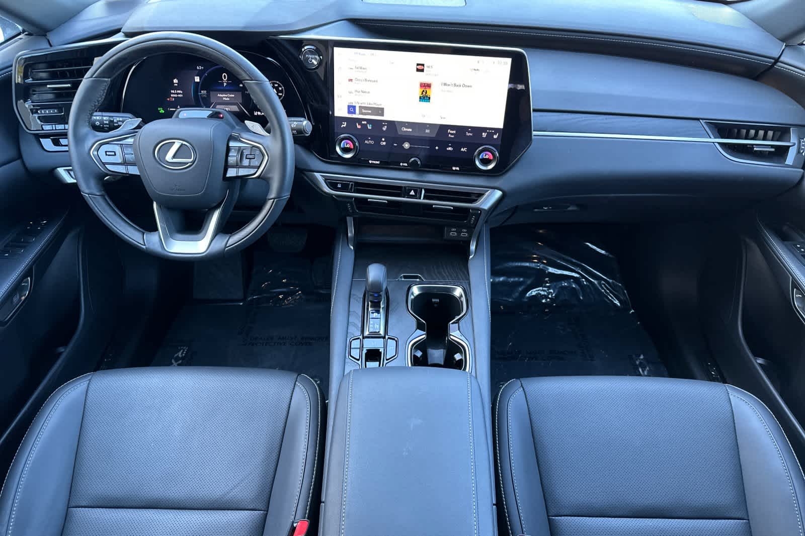 Thumbnail: 2025 Lexus RX - 3