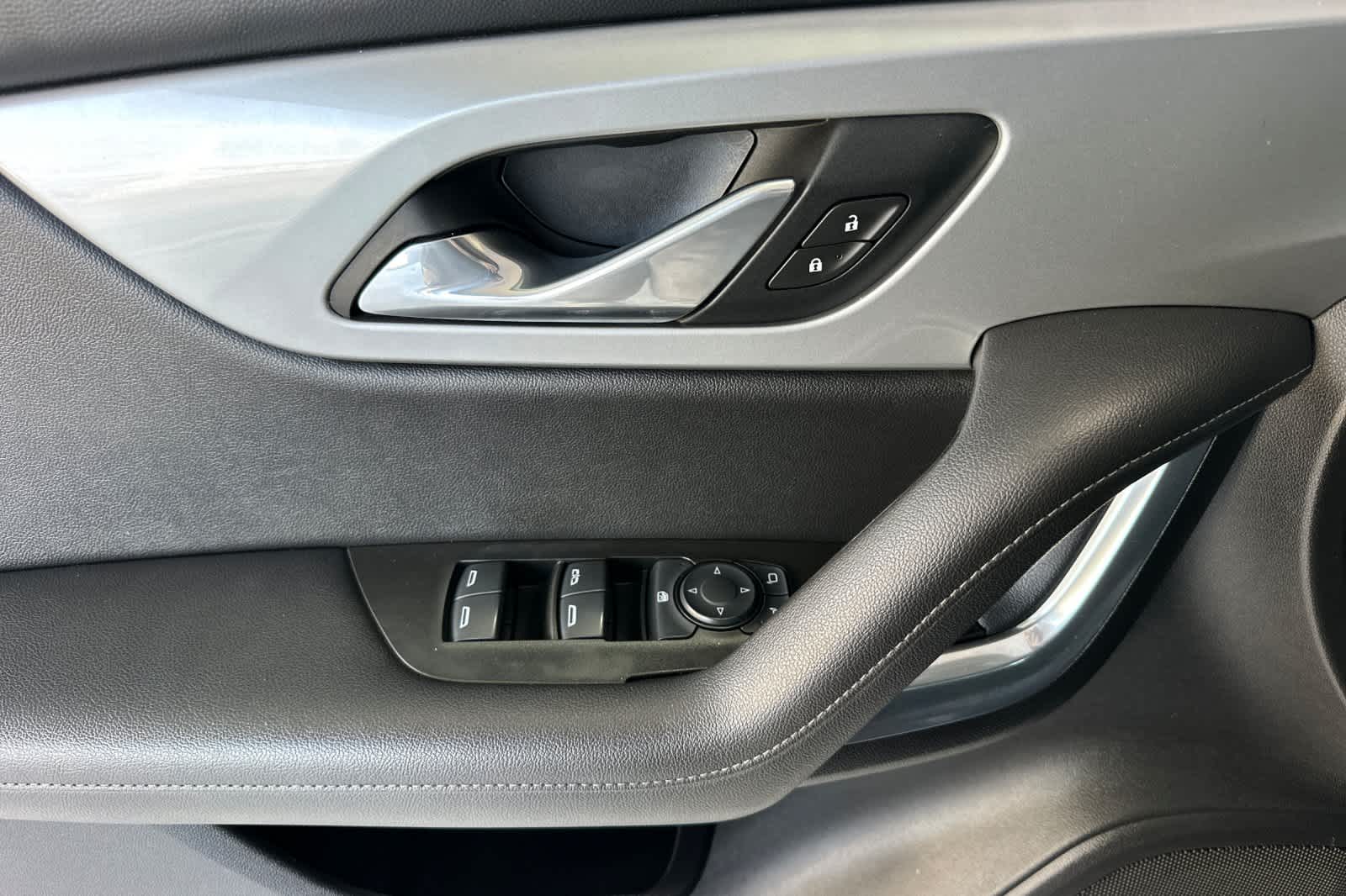 Thumbnail: 2021 Chevrolet Blazer - 12