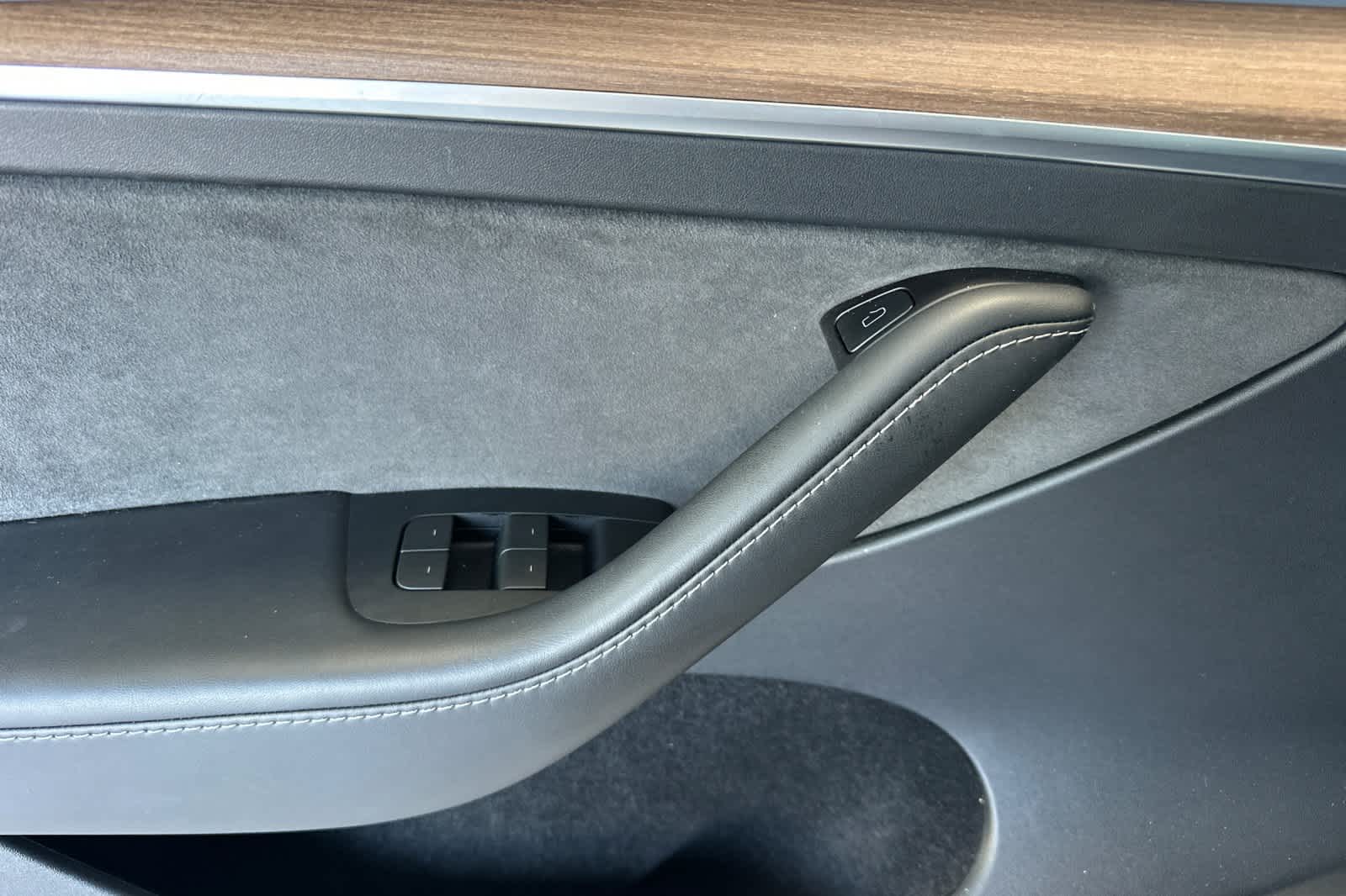 2023 Tesla Model Y  12