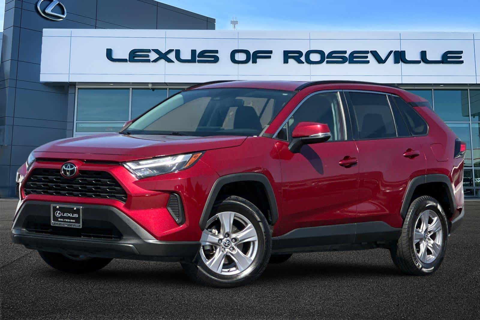 Thumbnail: 2022 Toyota RAV4 - 1