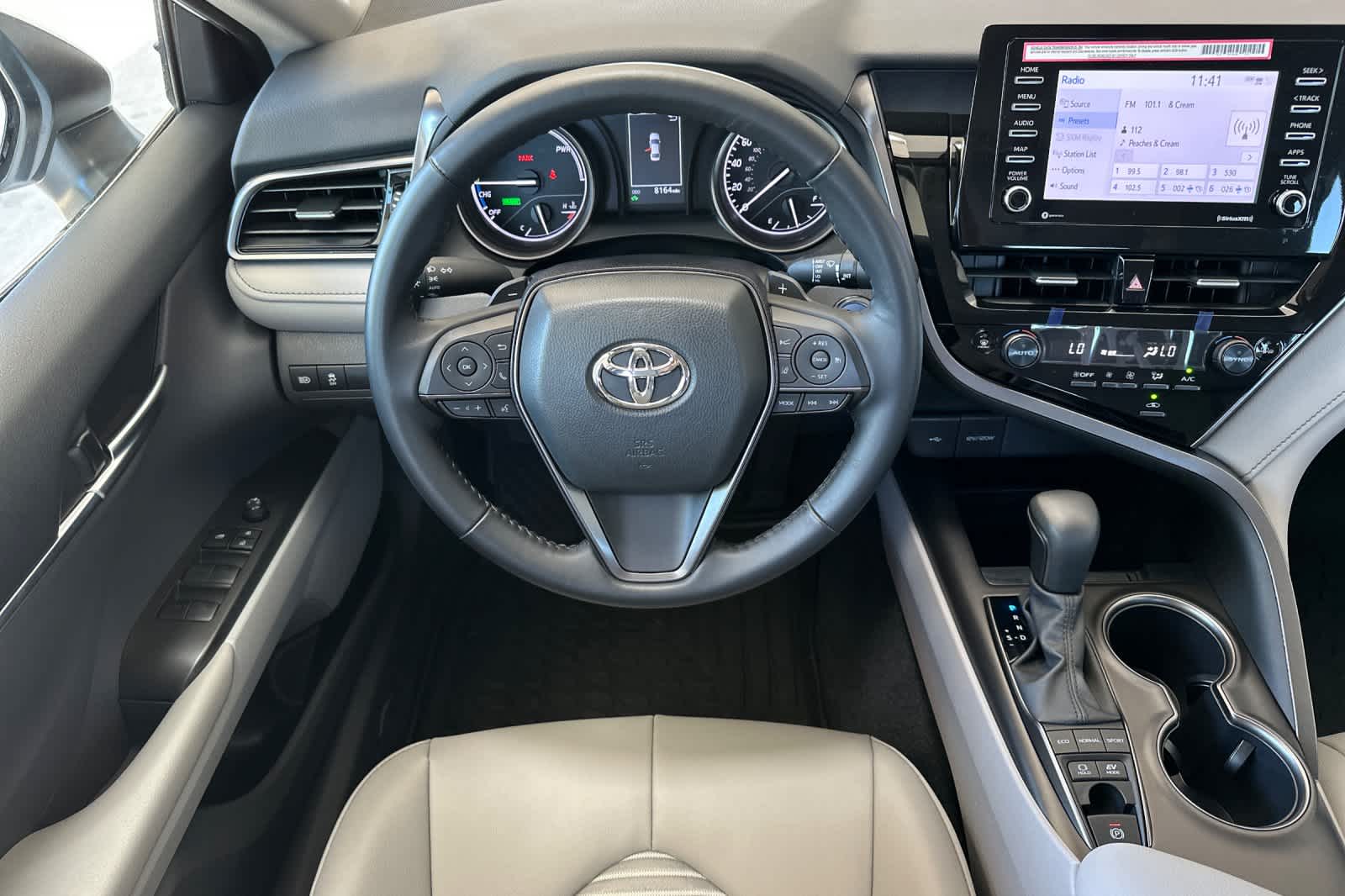 2024 Toyota Camry SE 14