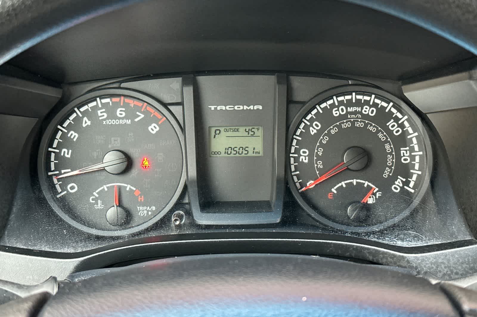 Thumbnail: 2016 Toyota Tacoma - 24