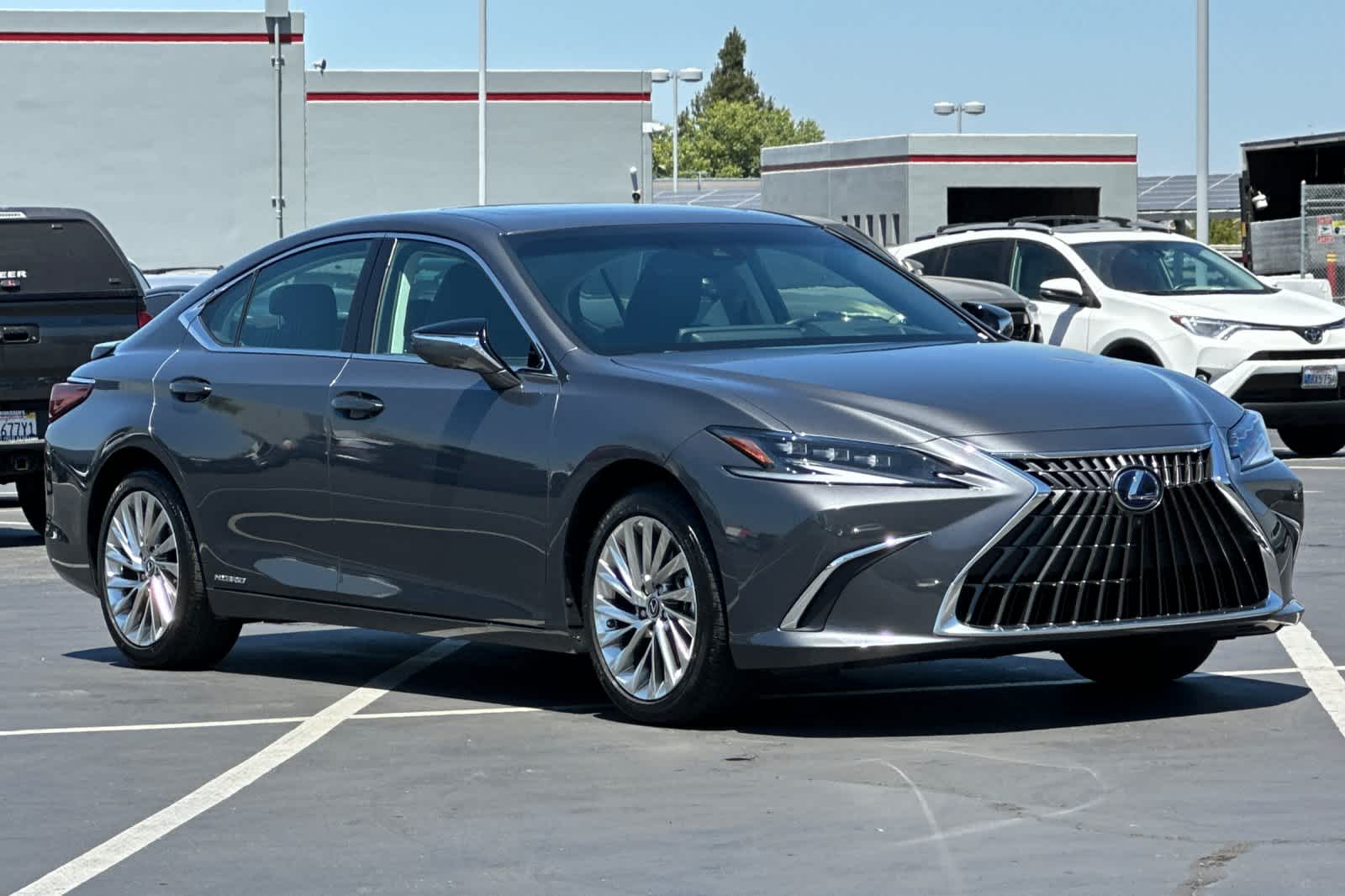 2022 Lexus ES  5