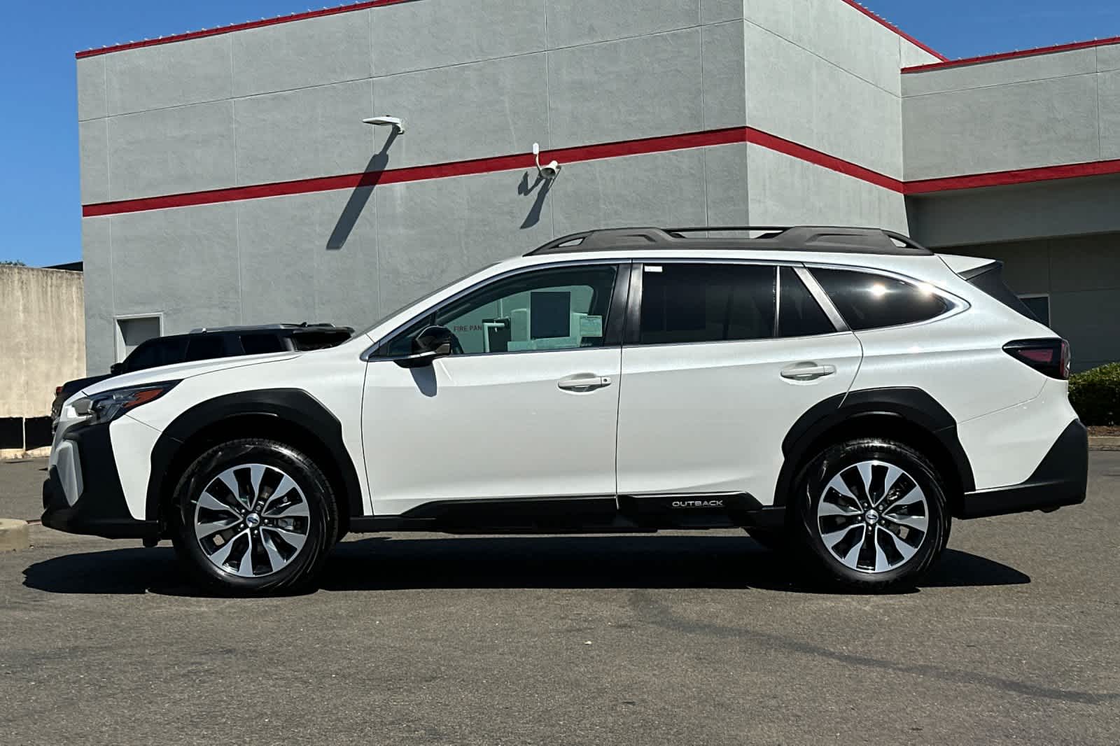 Thumbnail: 2024 Subaru Outback - 9