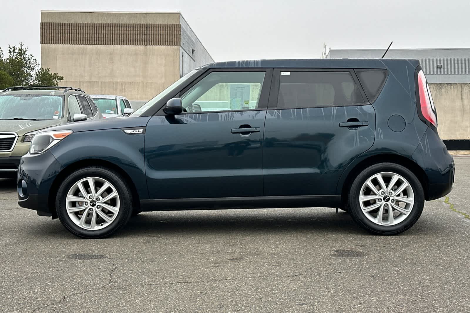 Thumbnail: 2019 Kia Soul - 9