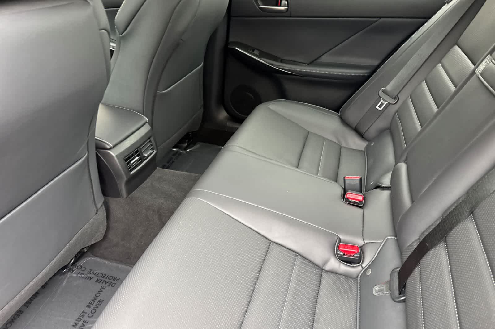 Thumbnail: 2025 Lexus IS - 4