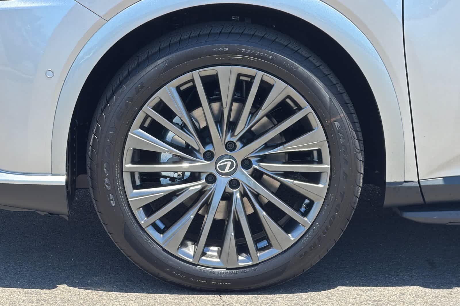 Thumbnail: 2026 Lexus RX - 32