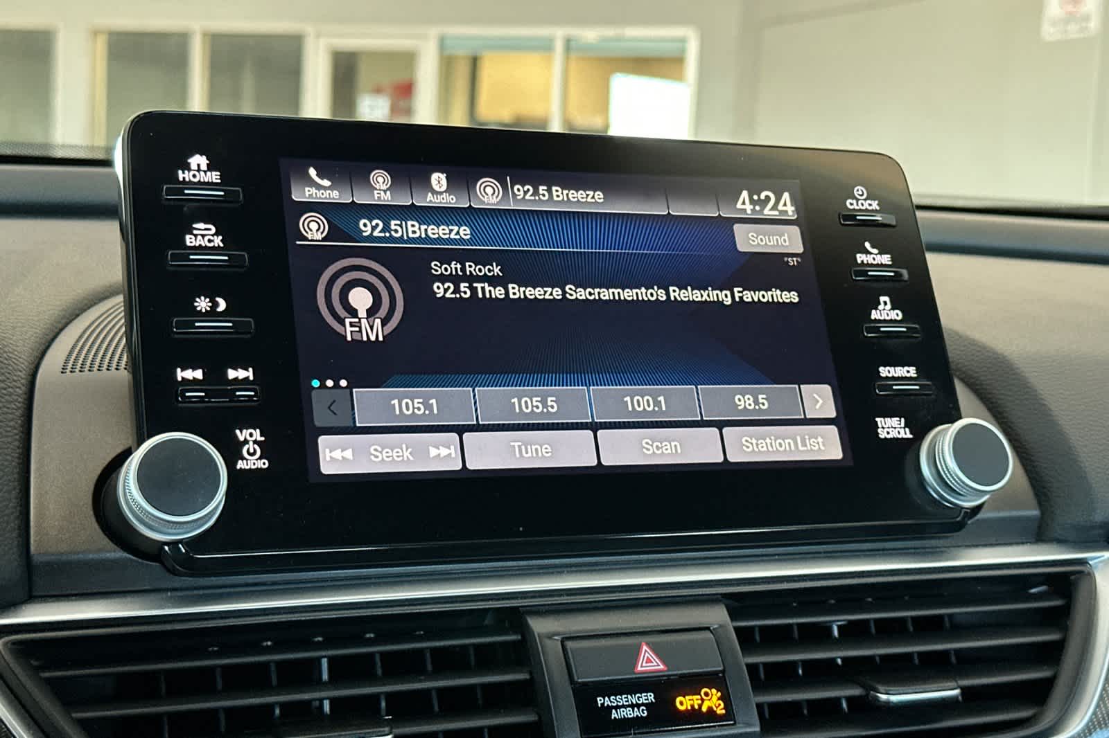 Thumbnail: 2019 Honda Accord - 18