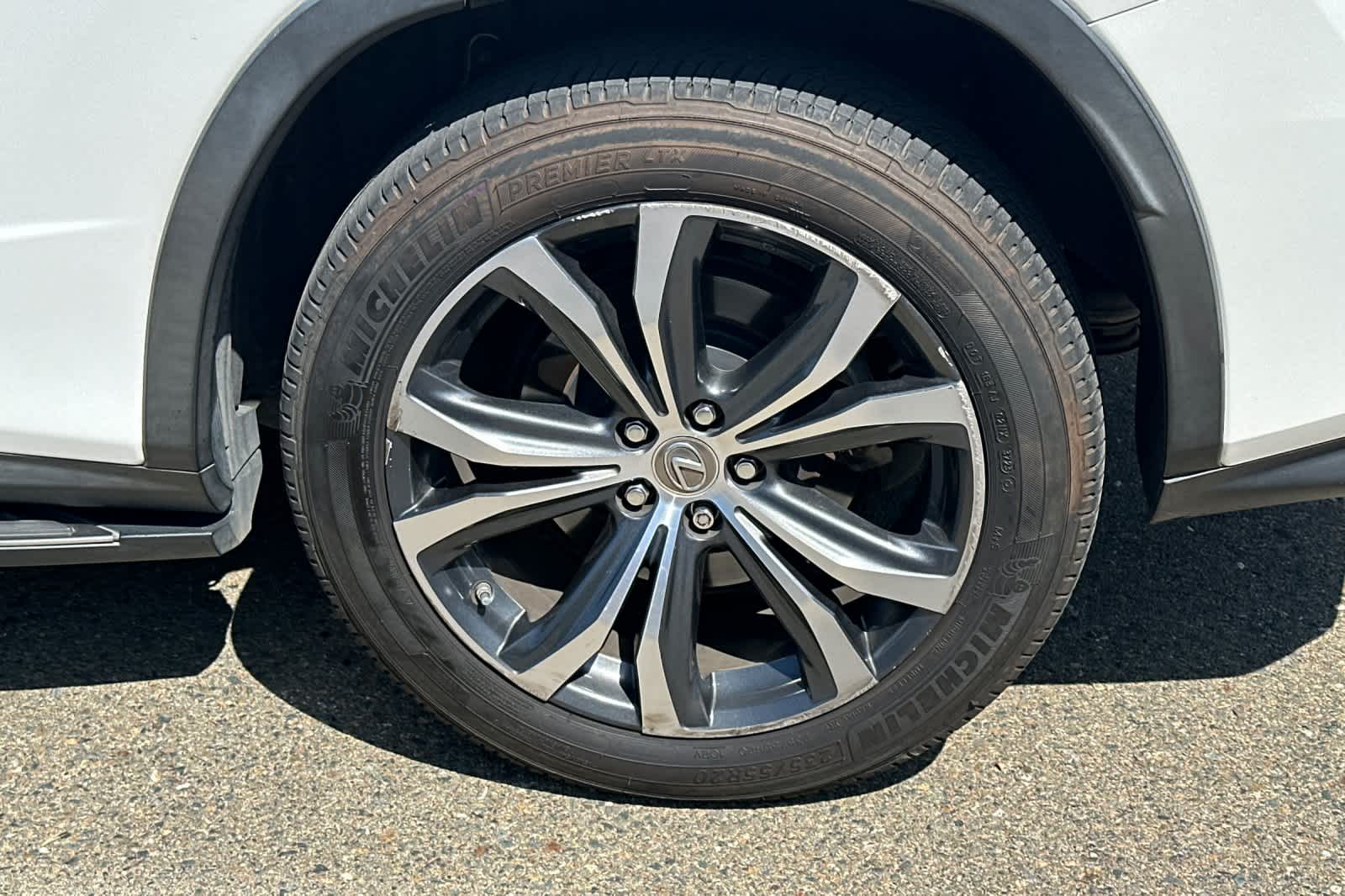 Thumbnail: 2017 Lexus RX - 18