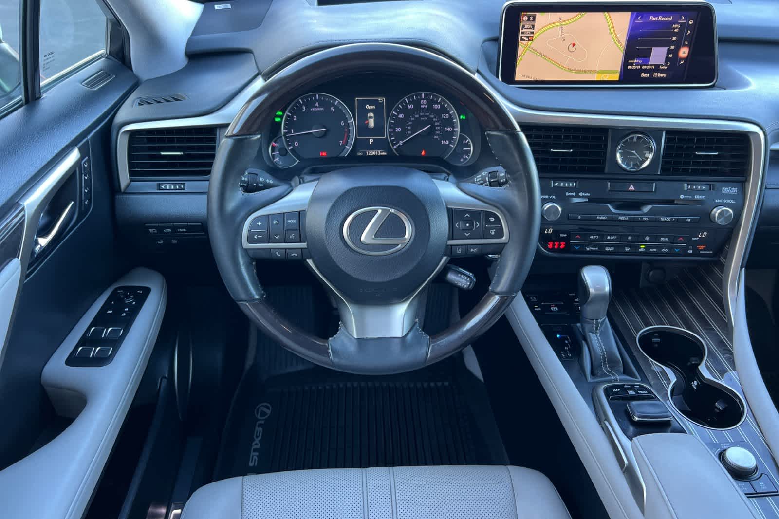 Thumbnail: 2019 Lexus RX - 15