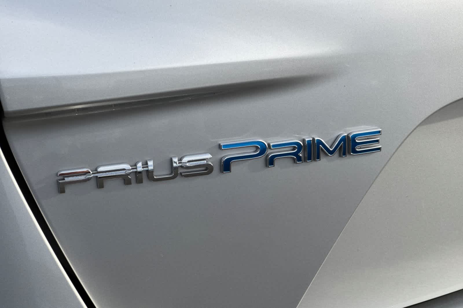 Thumbnail: 2021 Toyota Prius Prime - 32