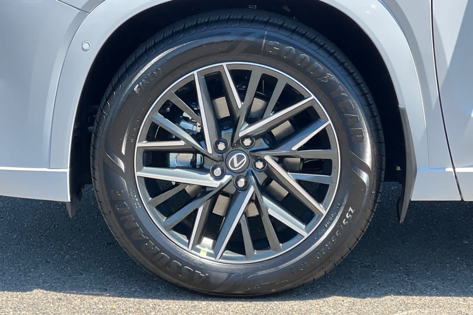 Thumbnail: 2026 Lexus TX - 32