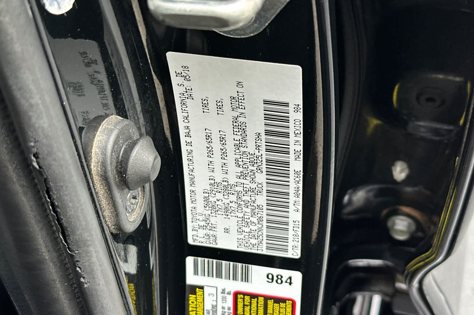 Thumbnail: 2018 Toyota Tacoma - 33