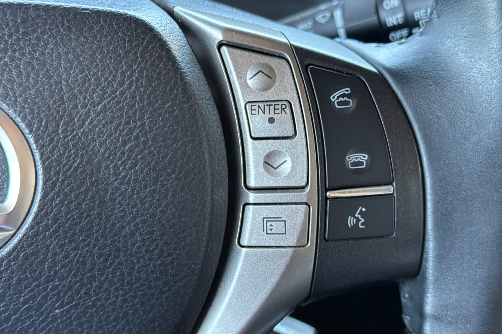 Thumbnail: 2015 Lexus RX - 28