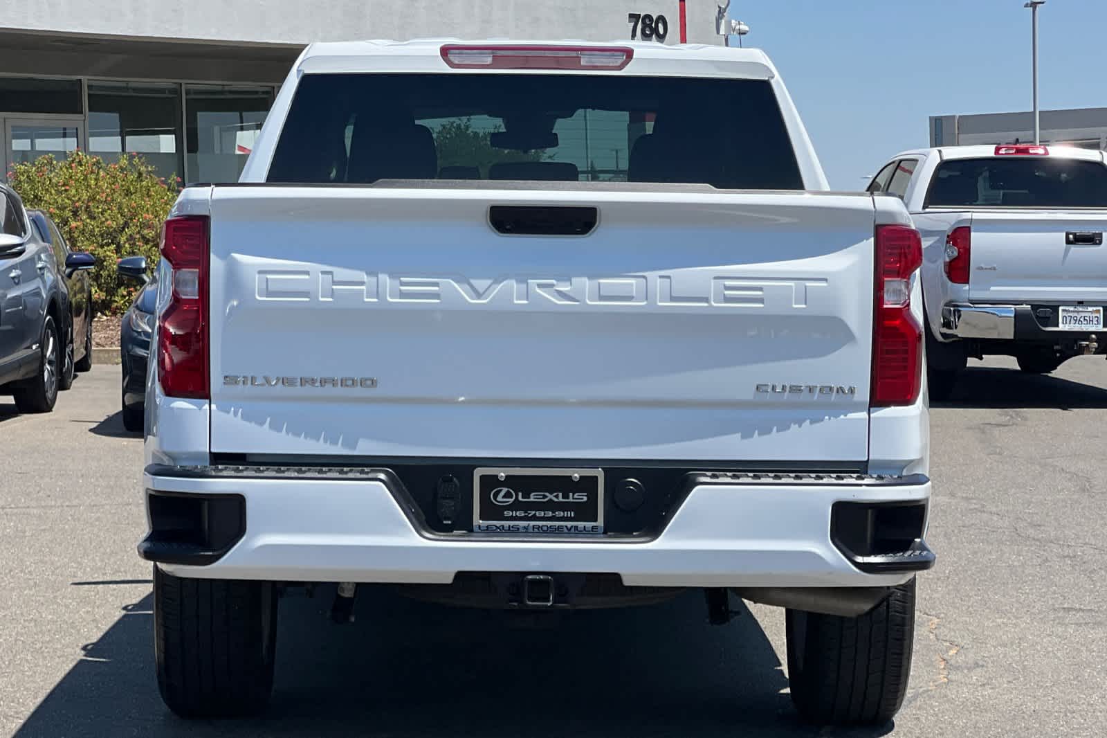 Thumbnail: 2022 Chevrolet Silverado 1500 - 8
