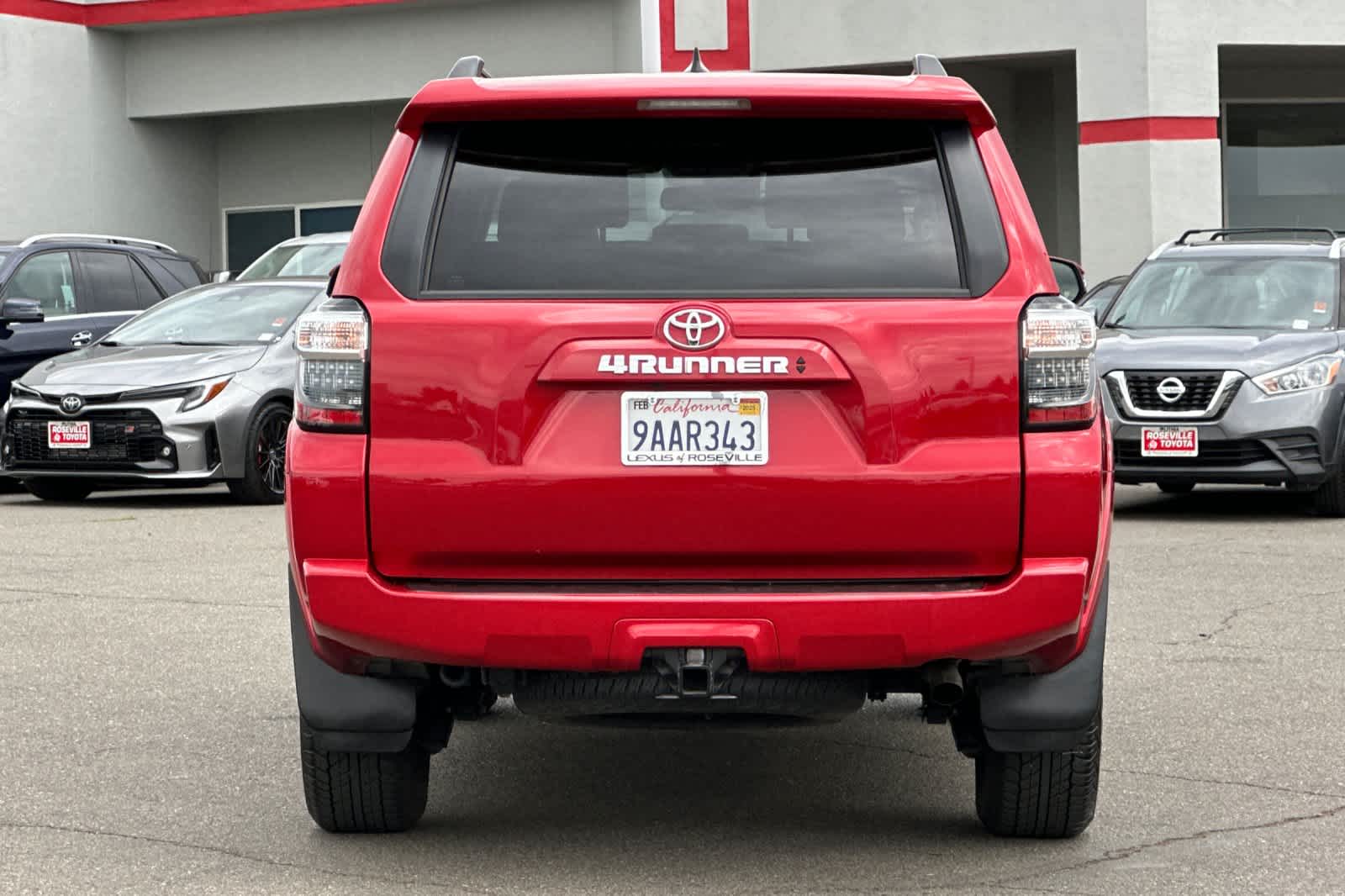 Thumbnail: 2022 Toyota 4Runner - 8
