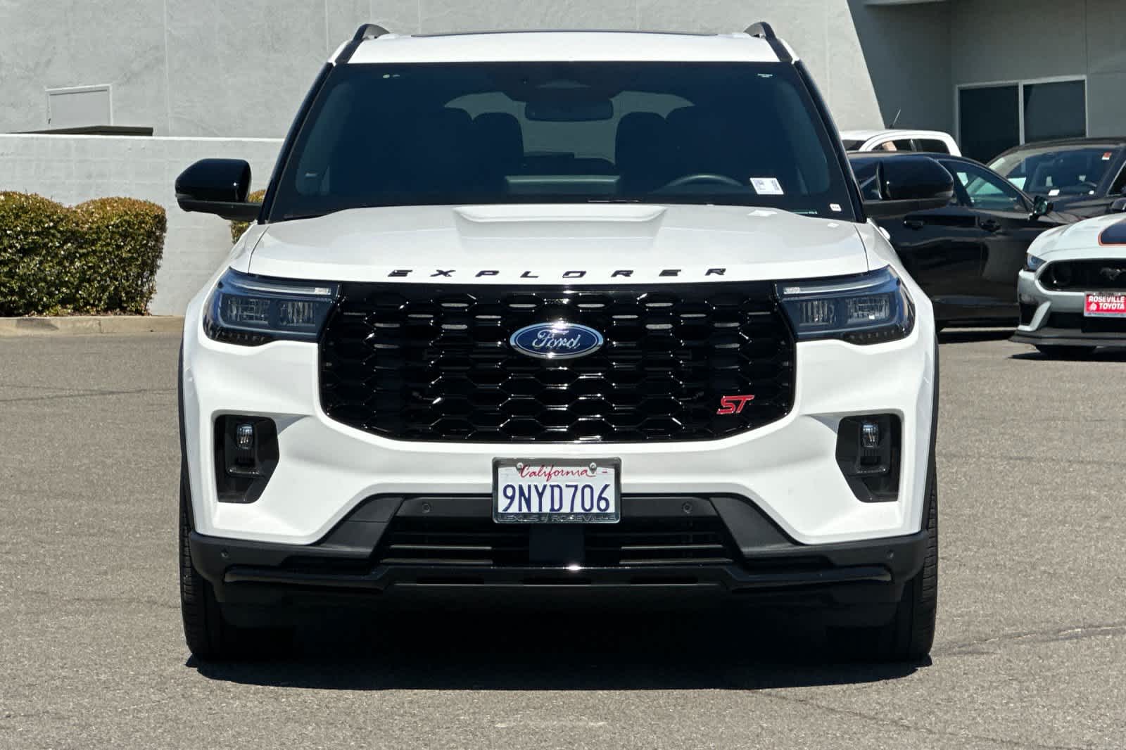 Thumbnail: 2025 Ford Explorer - 10