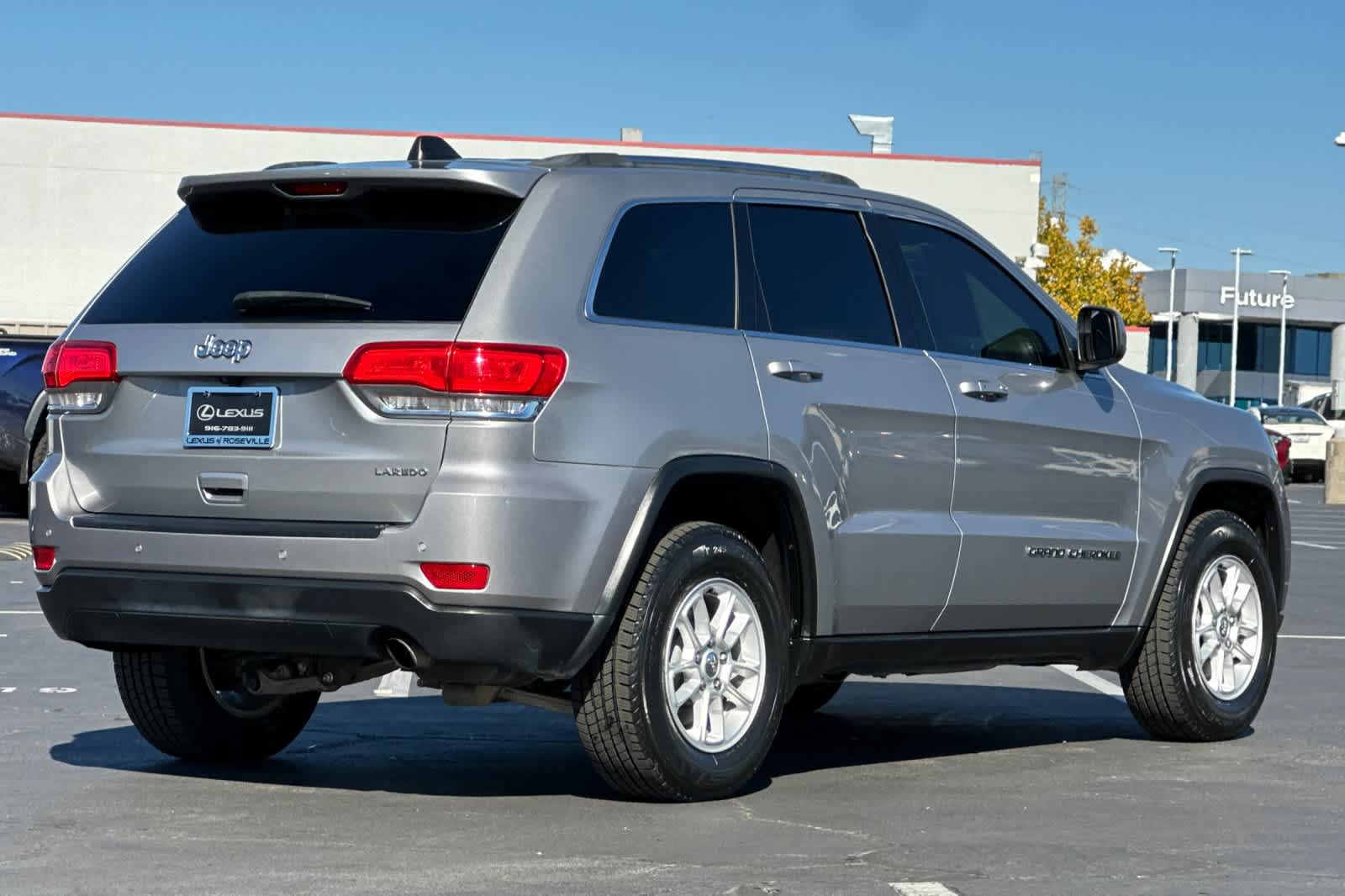 Thumbnail: 2018 Jeep Grand Cherokee - 2