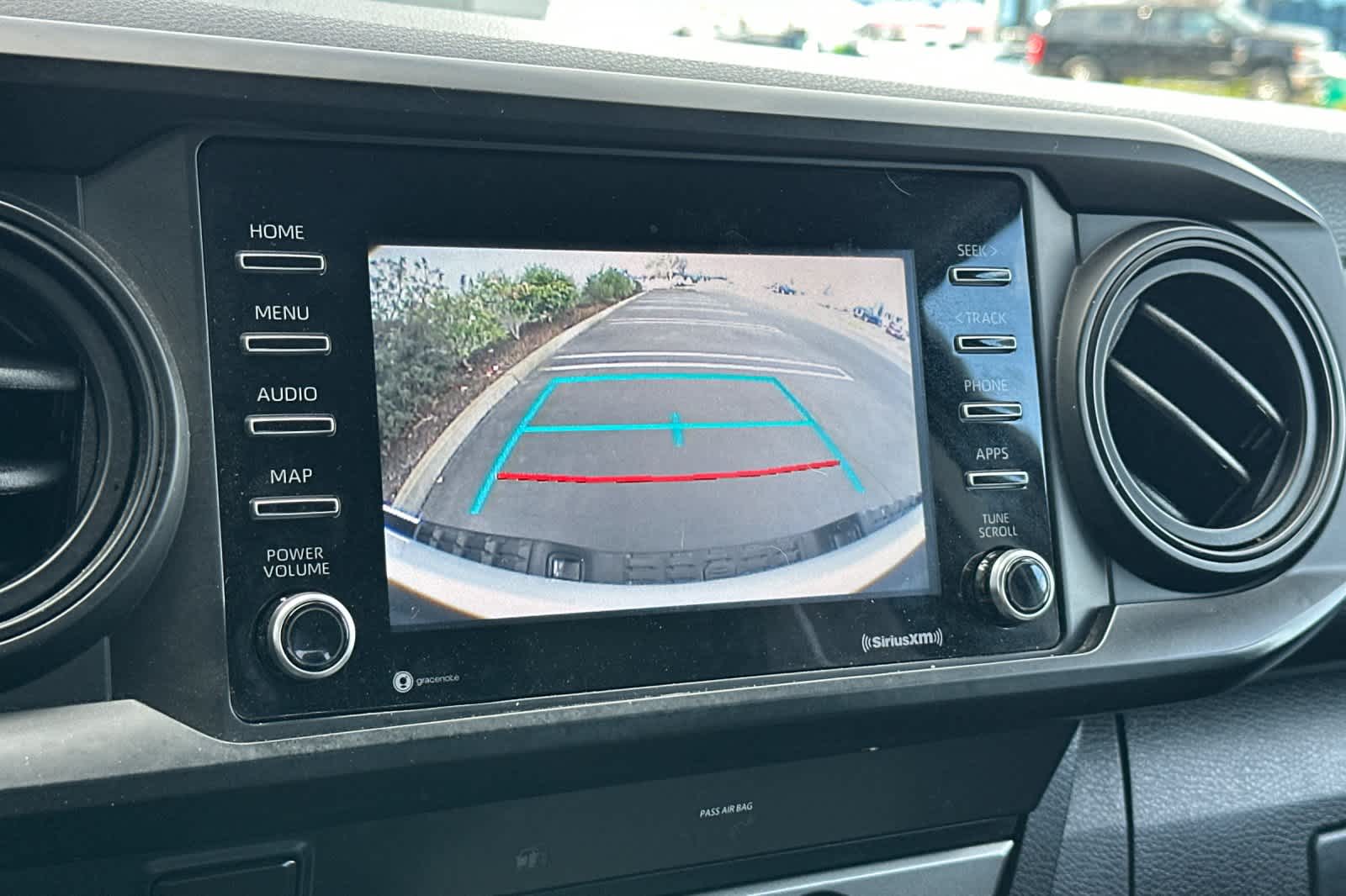 Thumbnail: 2020 Toyota Tacoma - 19