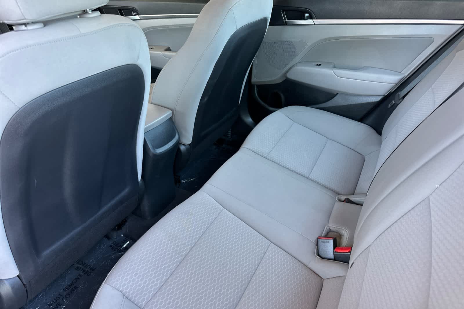 2020 Hyundai Elantra SEL 4