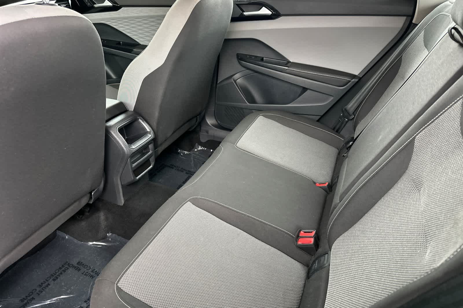 Thumbnail: 2024 Volkswagen Taos - 4