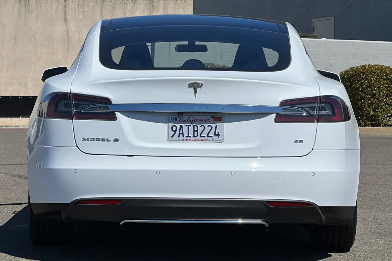 2014 Tesla Model S Base 8