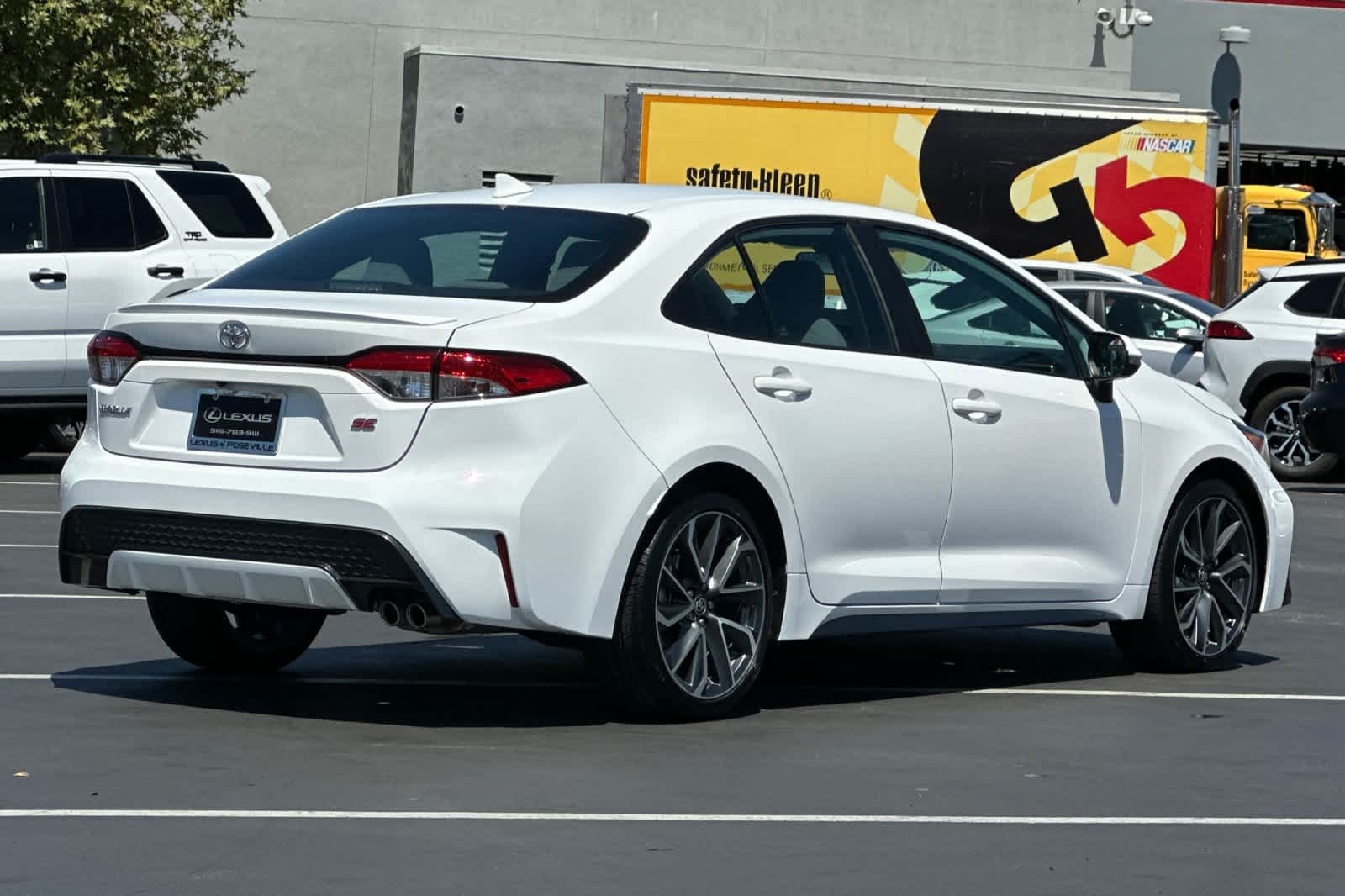 Thumbnail: 2021 Toyota Corolla - 2