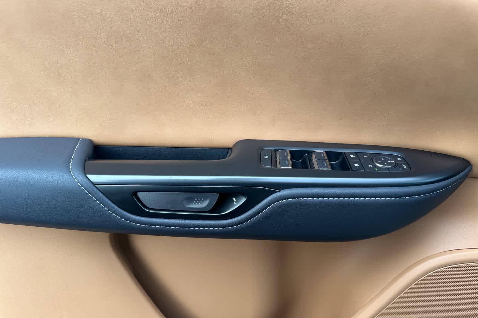 Thumbnail: 2023 Lexus RZ - 12