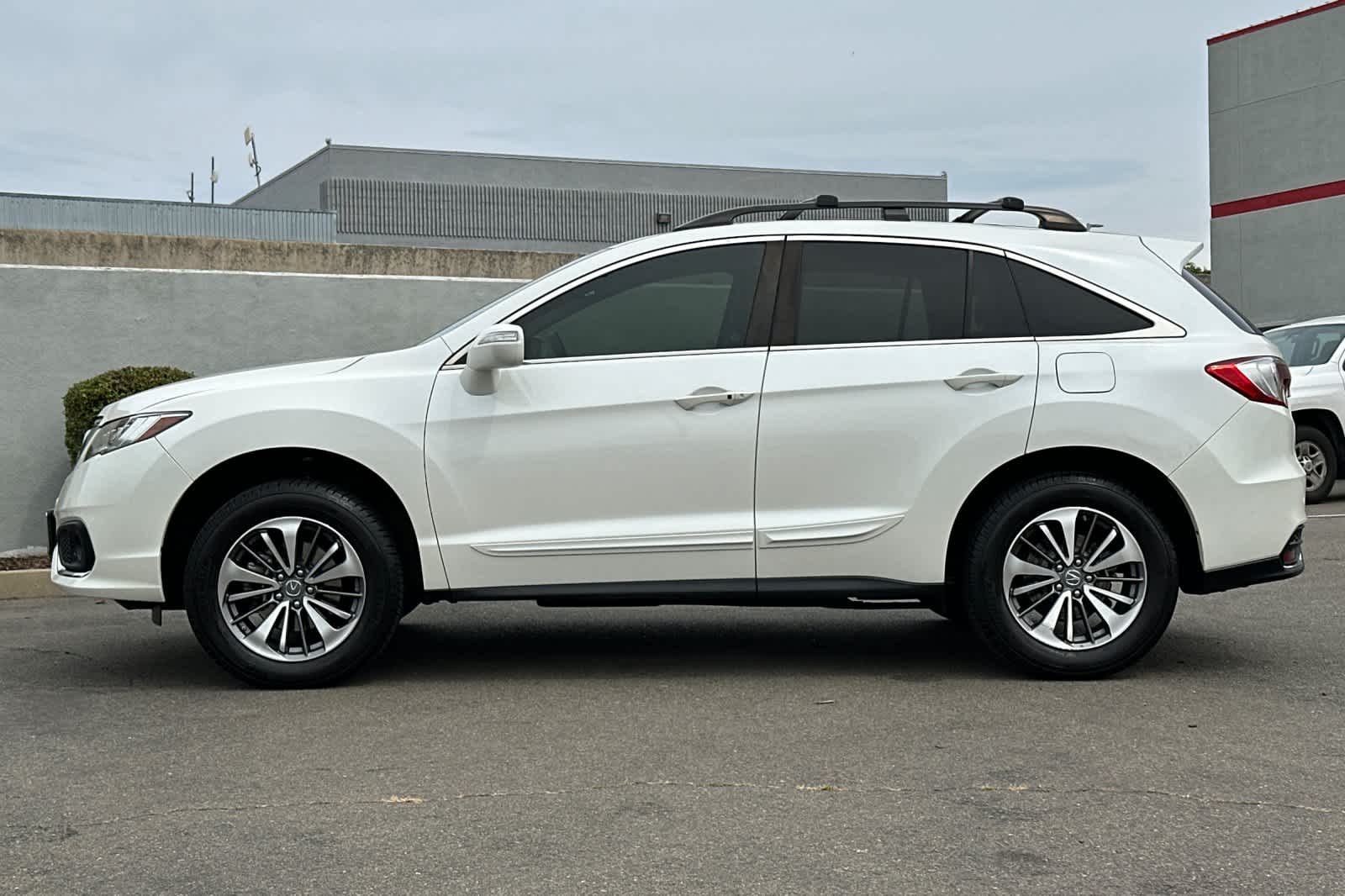 Thumbnail: 2017 Acura RDX - 9