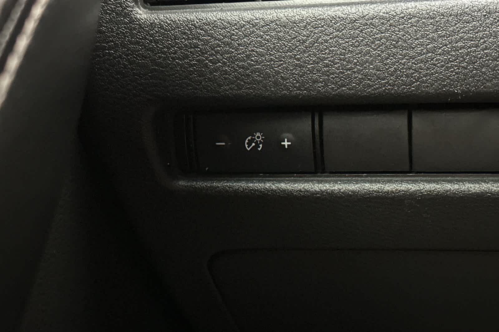 Thumbnail: 2021 Nissan Rogue - 30