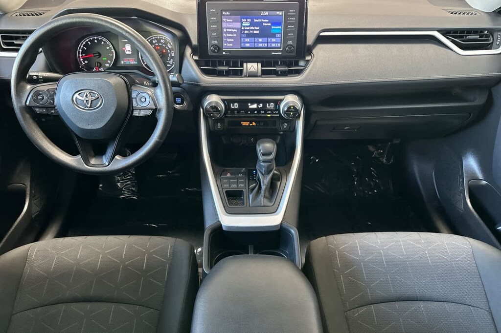 Used 2022 Toyota RAV4 XLE SUV
