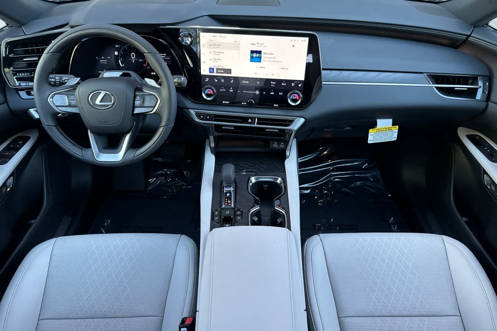 Thumbnail: 2026 Lexus RX - 3