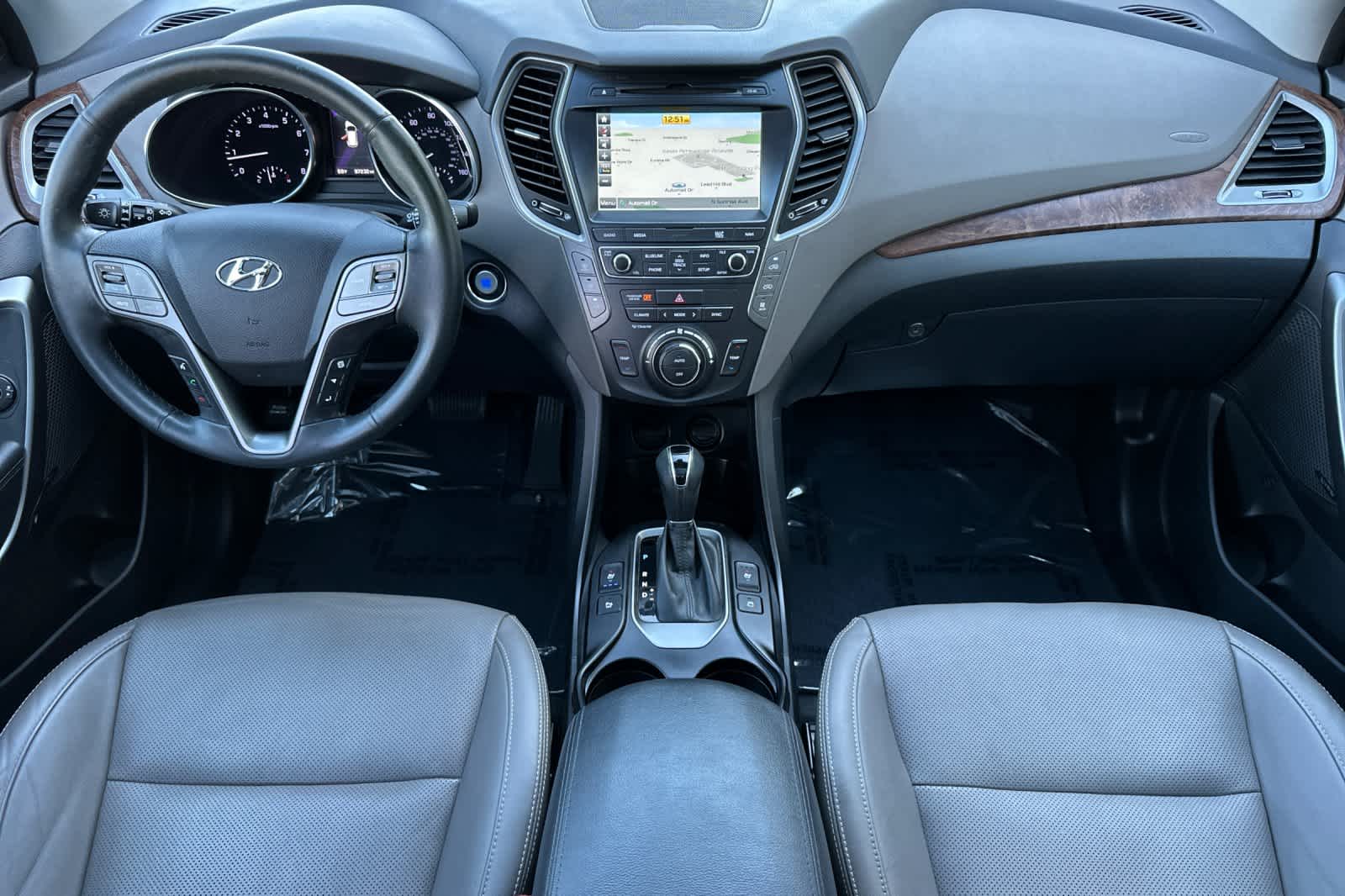 Thumbnail: 2017 Hyundai Santa Fe - 3