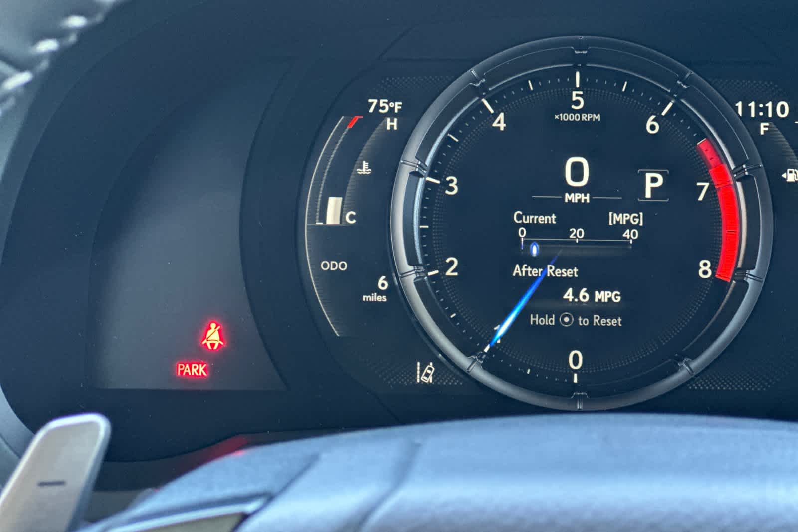 2025 Lexus IS 350 29