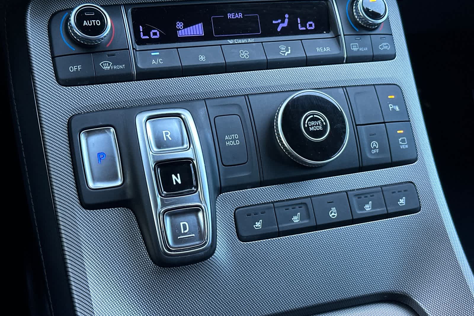 Thumbnail: 2022 Hyundai Palisade - 25