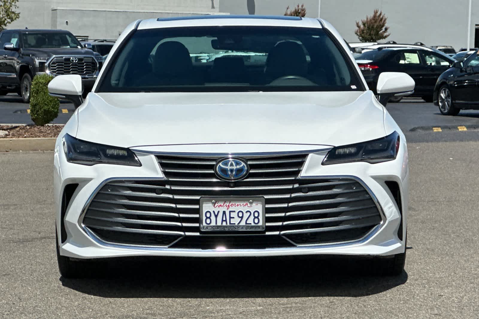 Thumbnail: 2021 Toyota Avalon - 10