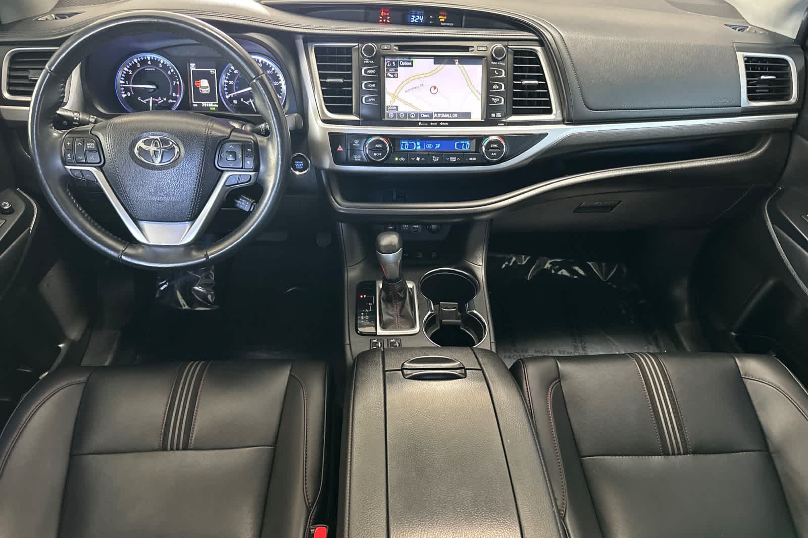 Thumbnail: 2019 Toyota Highlander - 3
