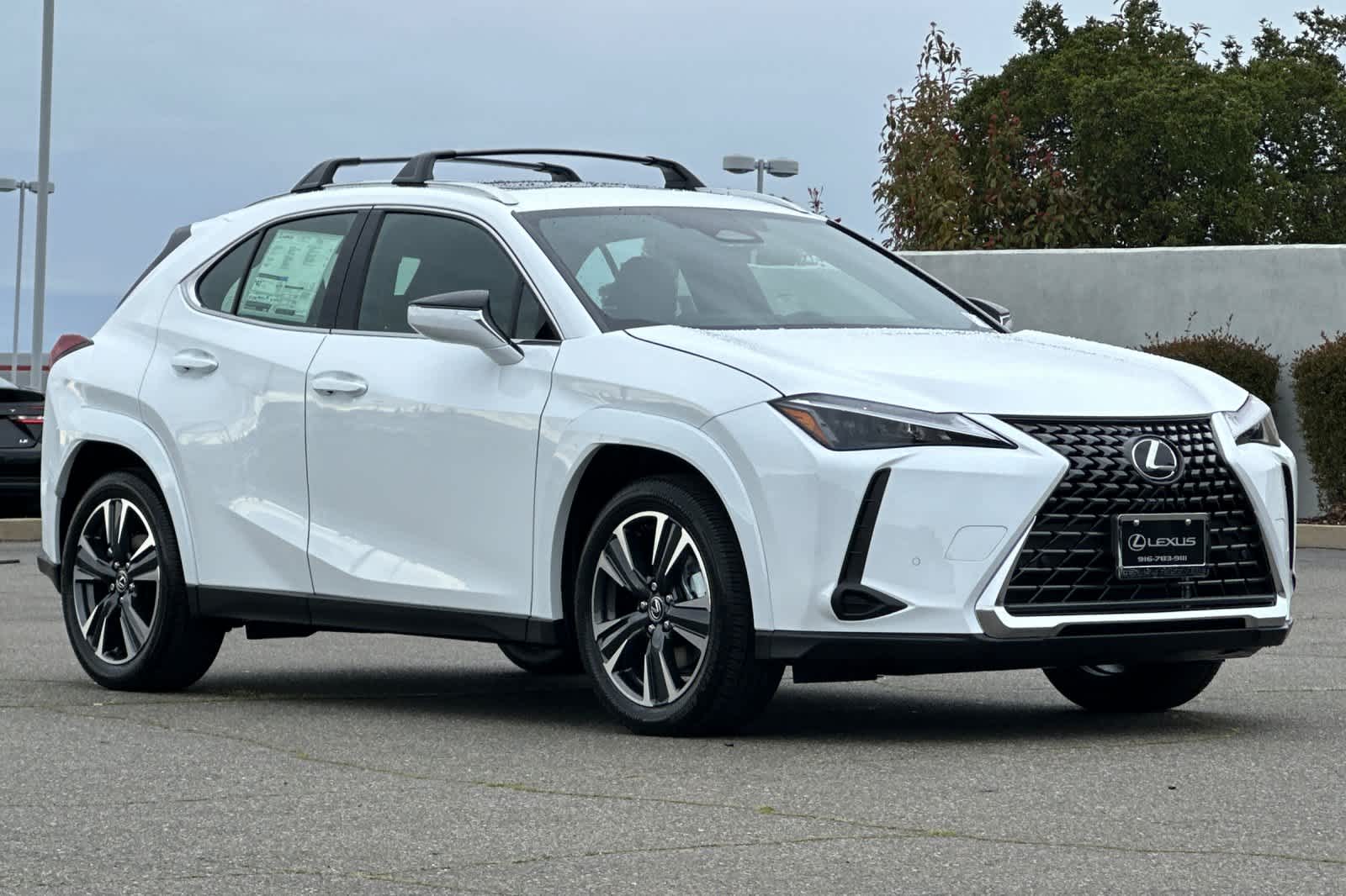Thumbnail: 2026 Lexus UX - 5