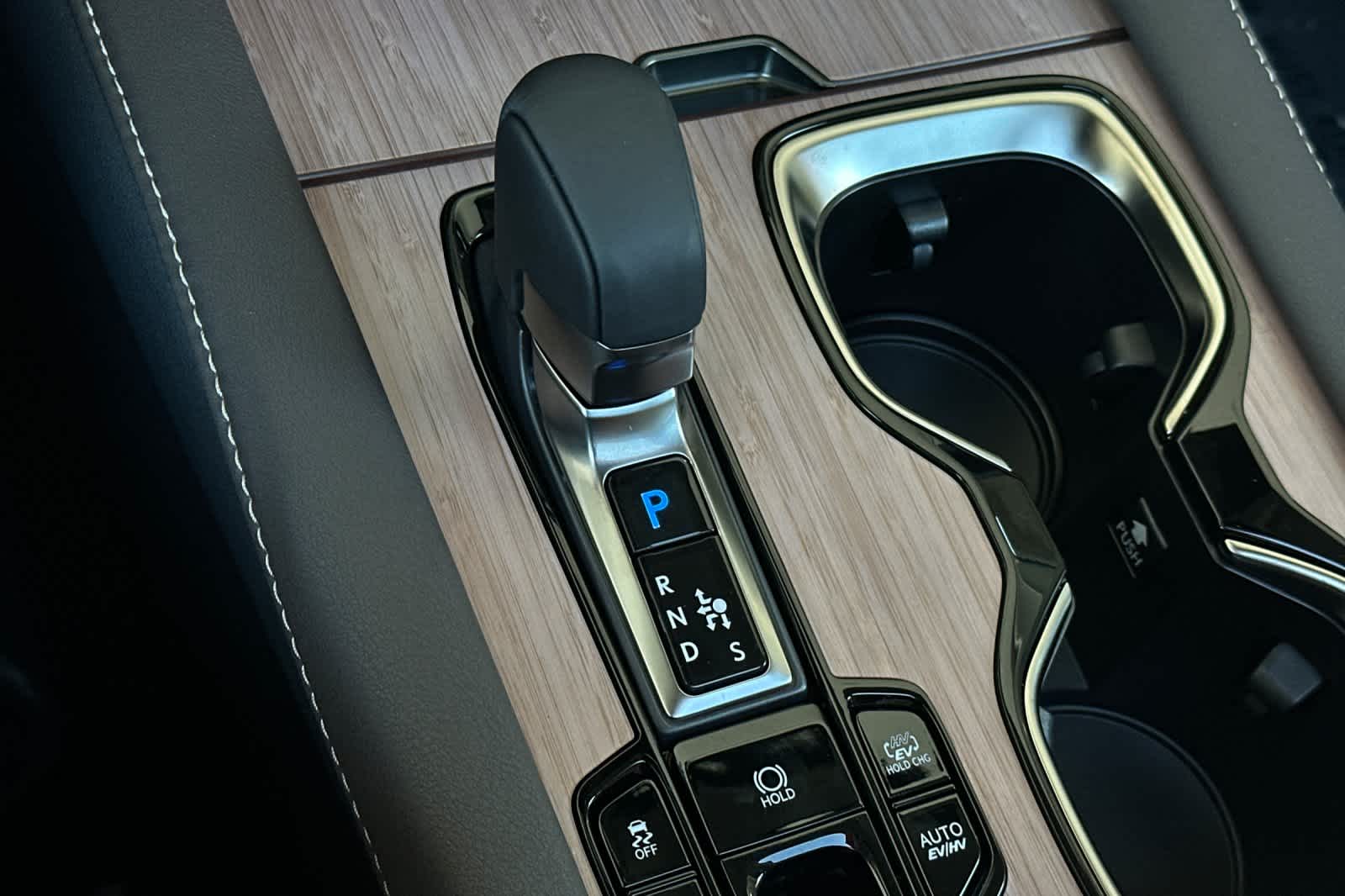 Thumbnail: 2026 Lexus RX - 23