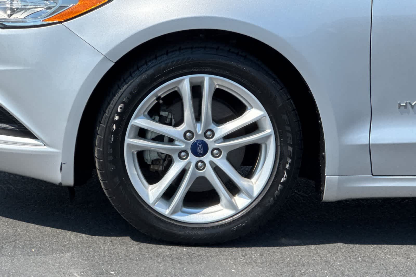 Thumbnail: 2018 Ford Fusion - 29
