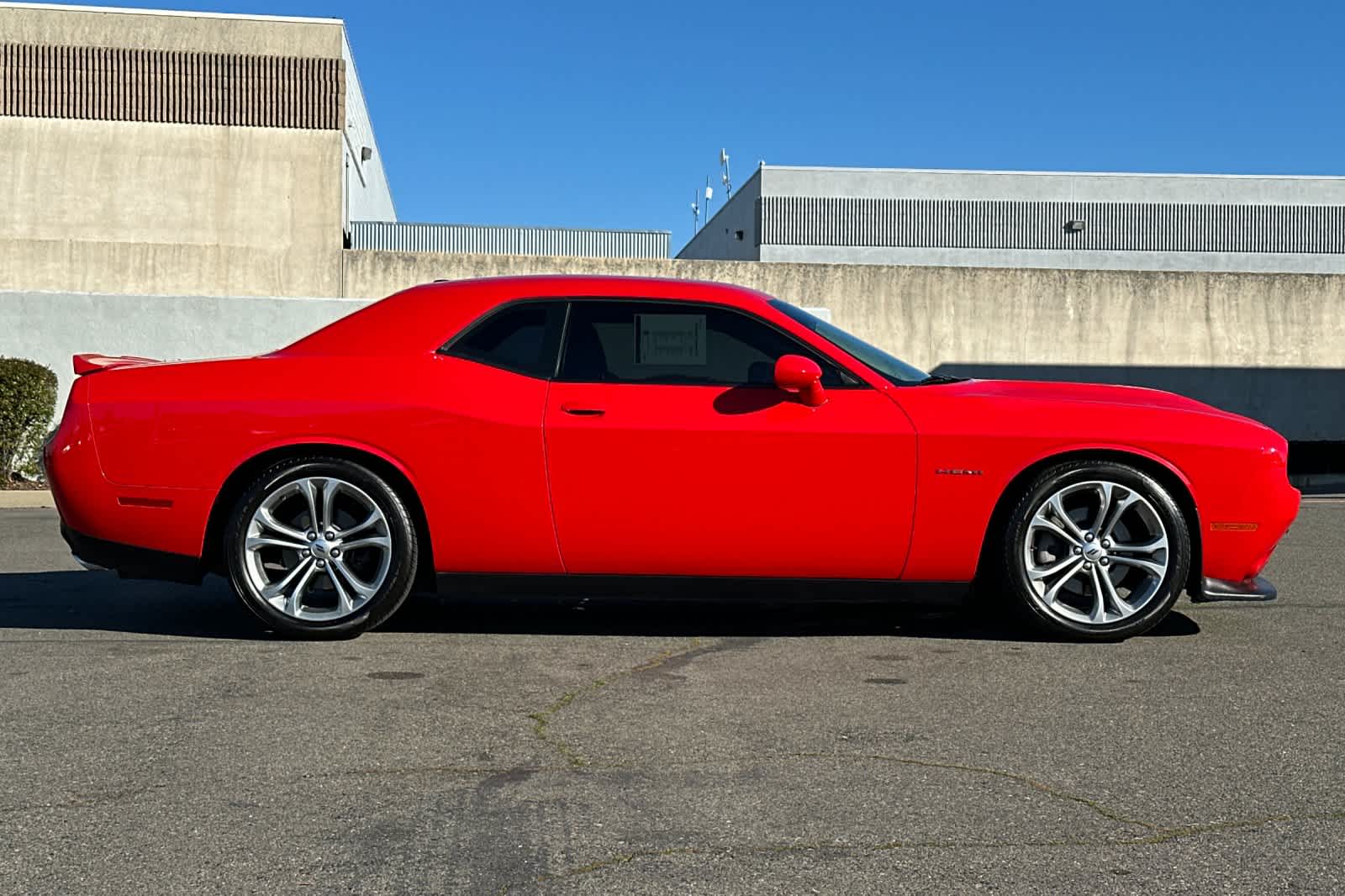 Thumbnail: 2020 Dodge Challenger - 6