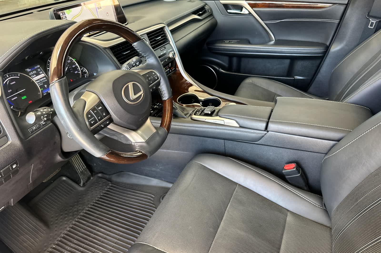 Thumbnail: 2018 Lexus RX - 11